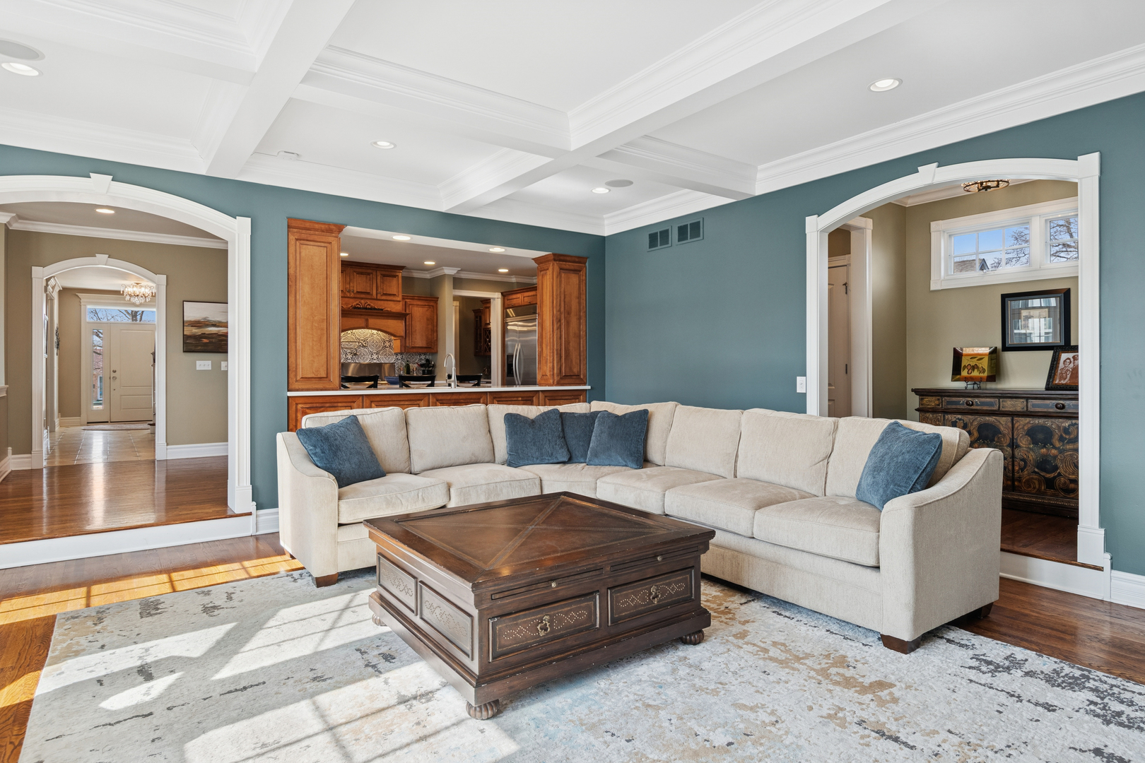 123 S Blanchard Street, Wheaton, IL 60187