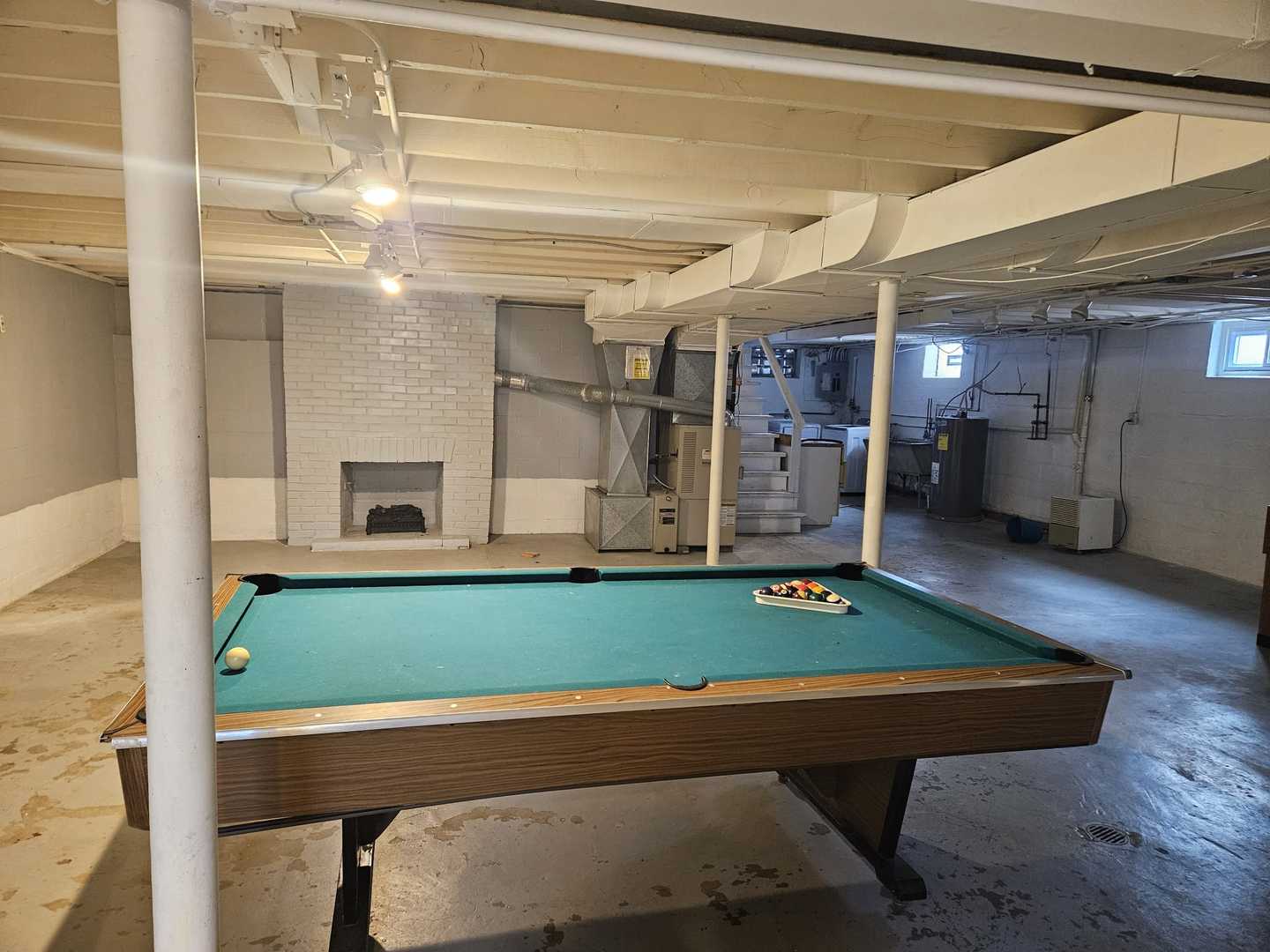 45 N Wisconsin Avenue, Addison, IL 60101