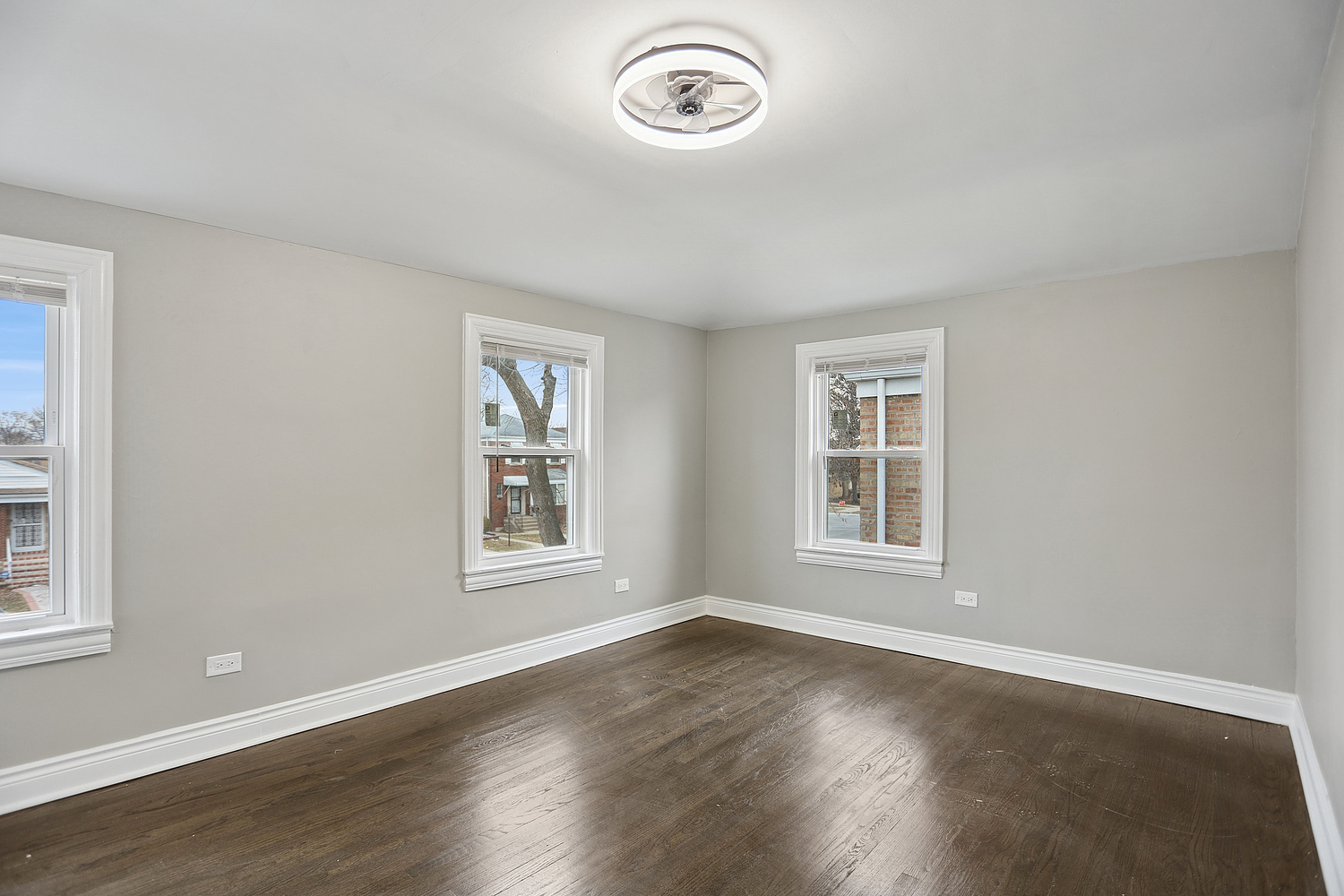 10413 S Forest Avenue, Chicago, IL 60628