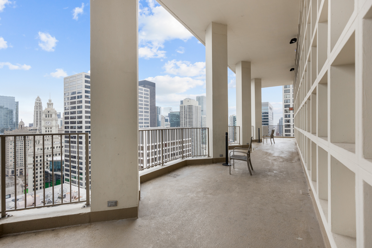 535 N Michigan Avenue #2615, Chicago, IL 60611