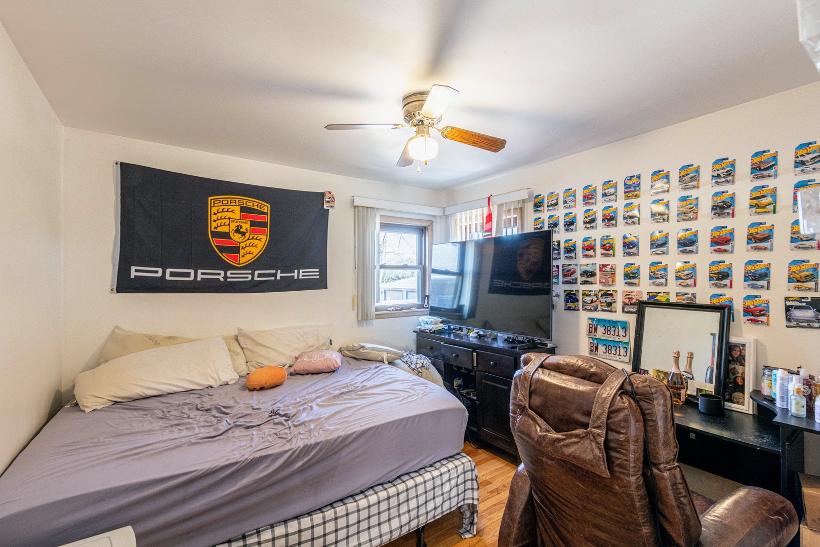 1933 N 18th Avenue, Melrose Park, IL 60160