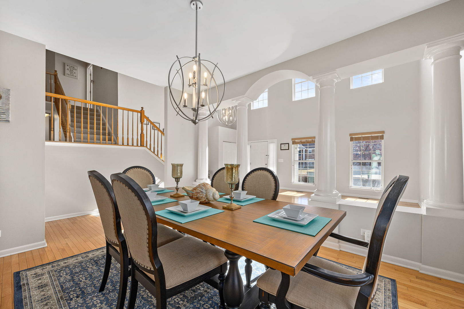 1916 BLUE HERON Circle, Bartlett, IL 60103