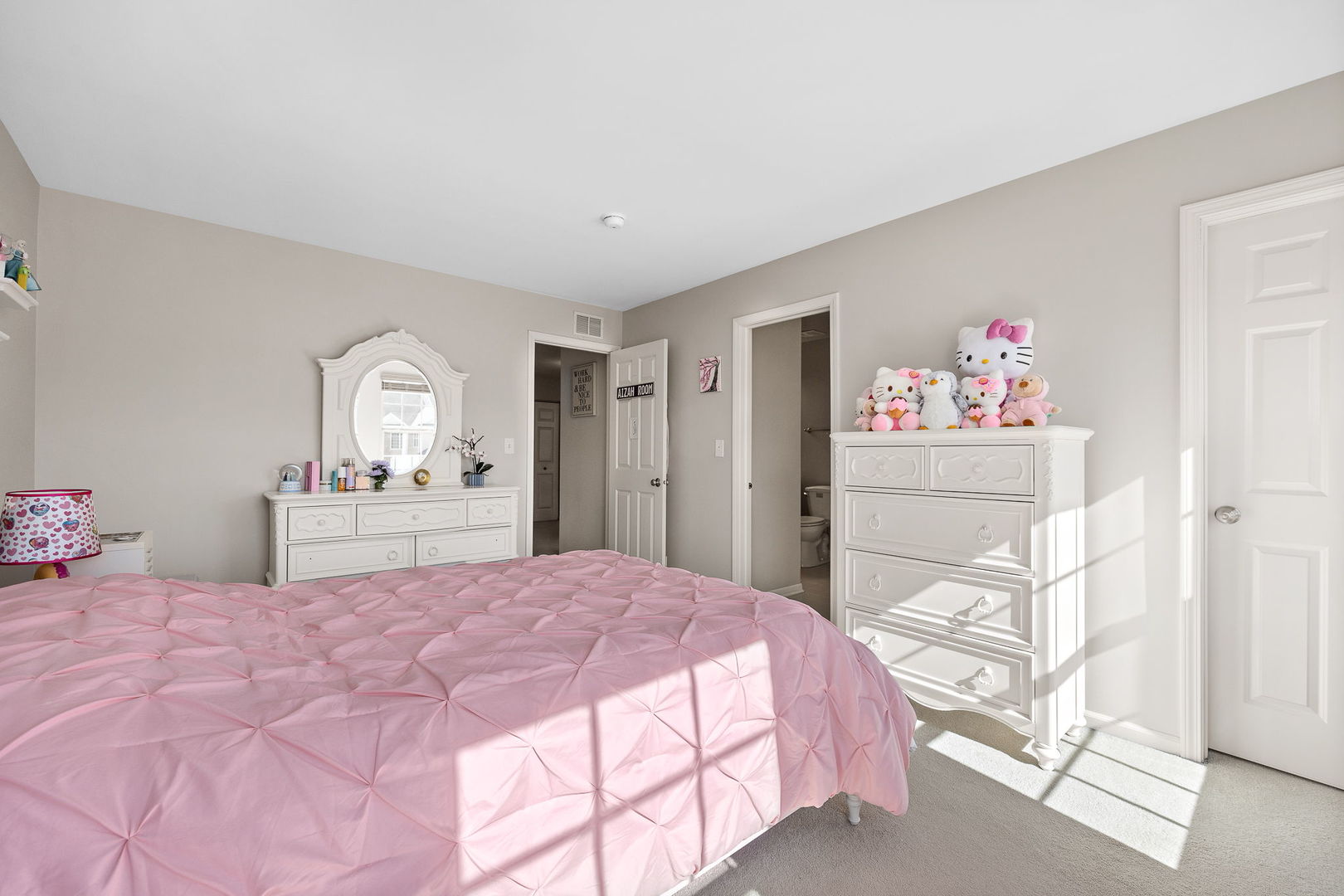 1916 BLUE HERON Circle, Bartlett, IL 60103