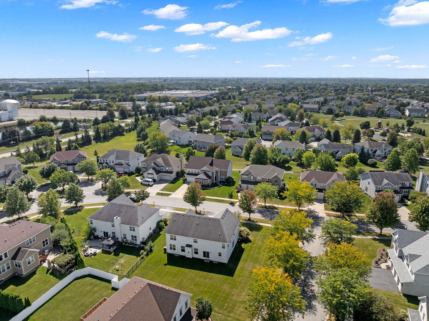 1916 BLUE HERON Circle, Bartlett, IL 60103