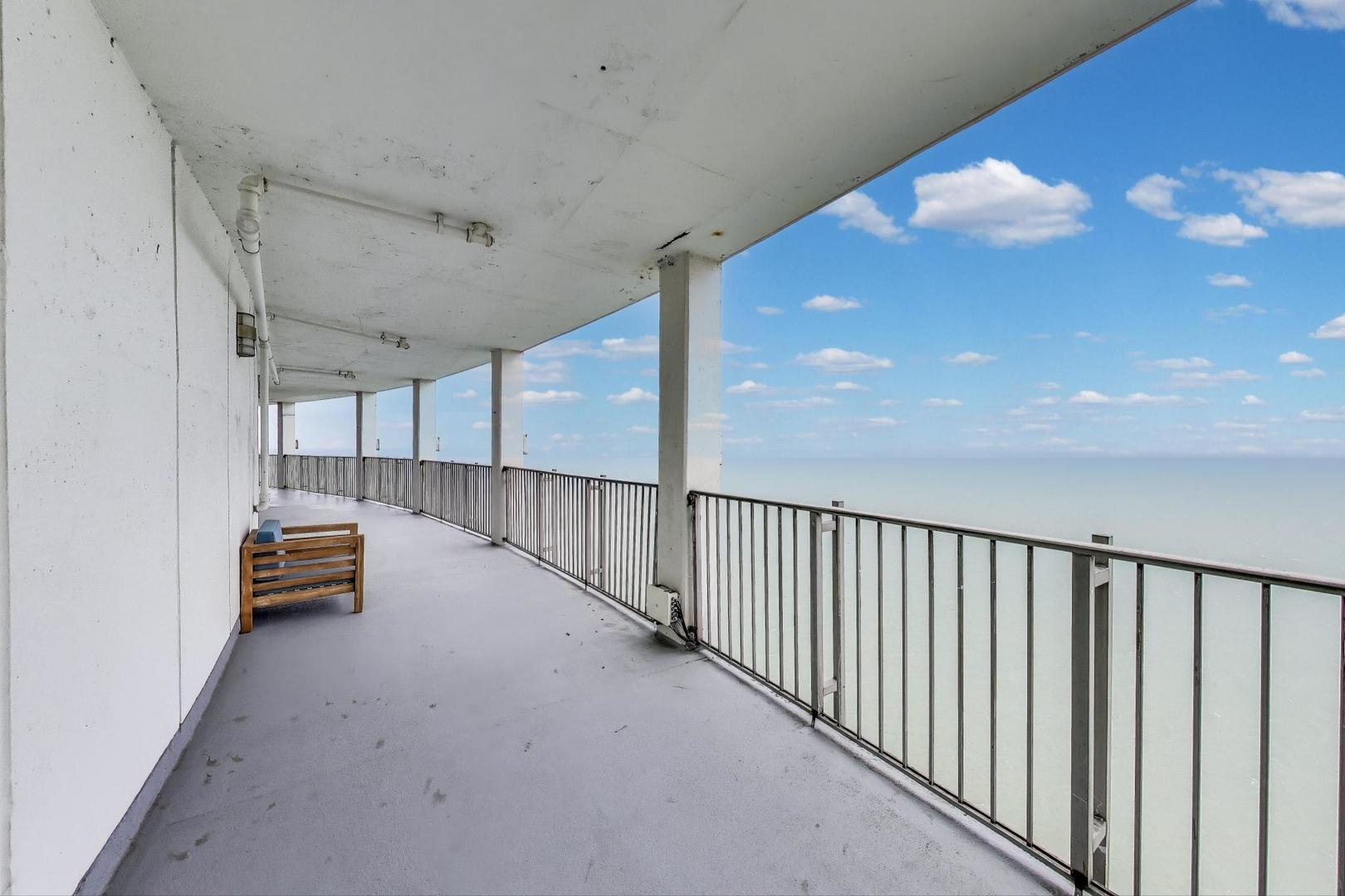 940 W Glenlake Avenue #19C, Chicago, IL 60660