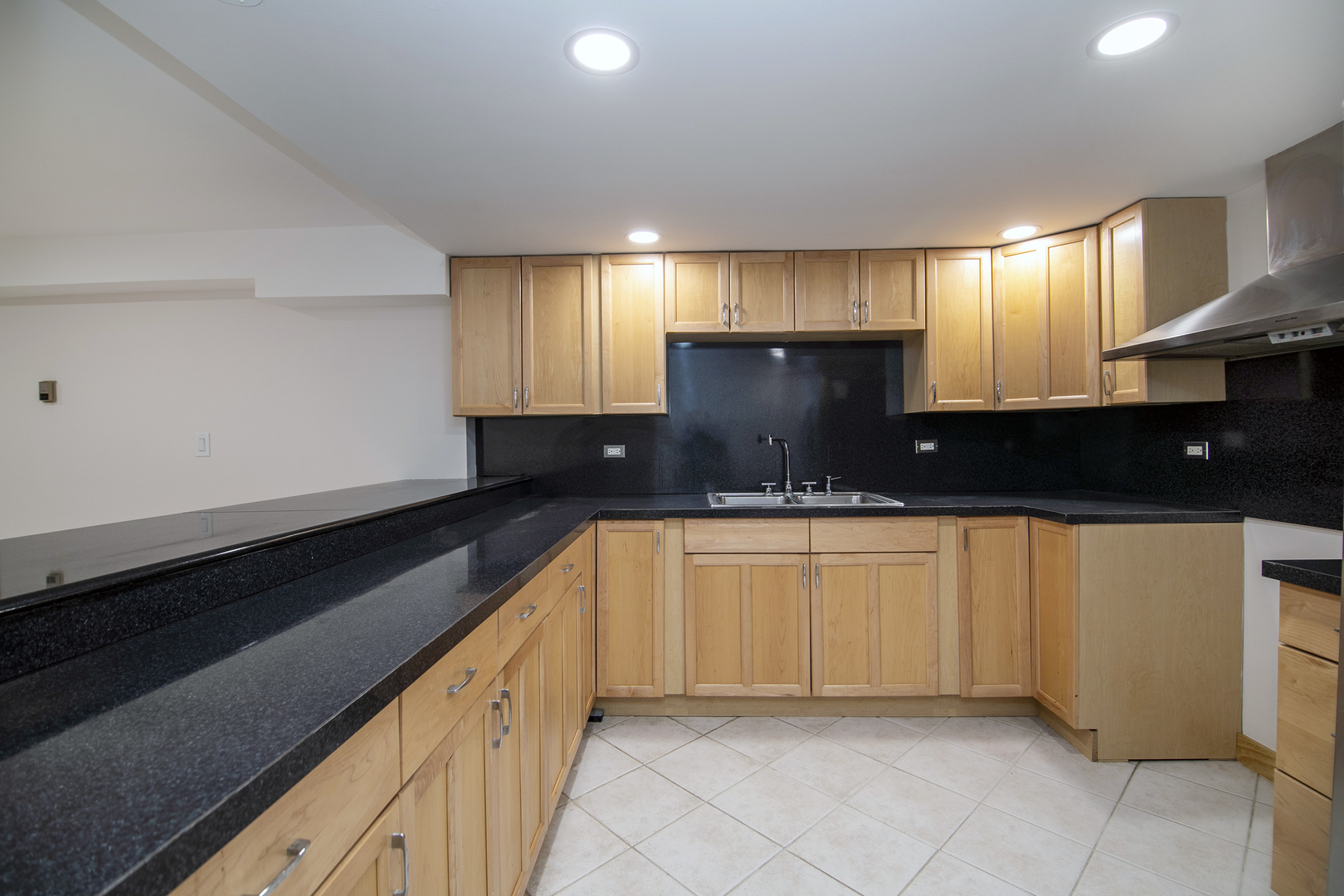 13332 S 88th Avenue, Orland Park, IL 60462