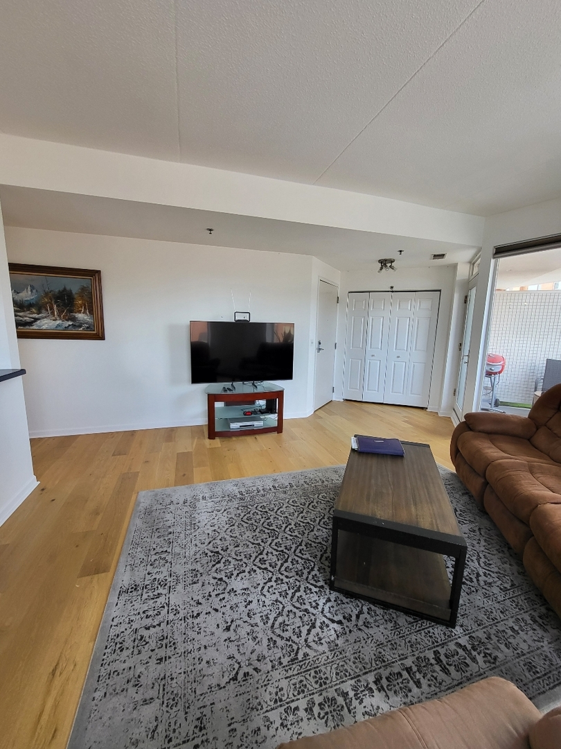 Willow Springs, IL 60480