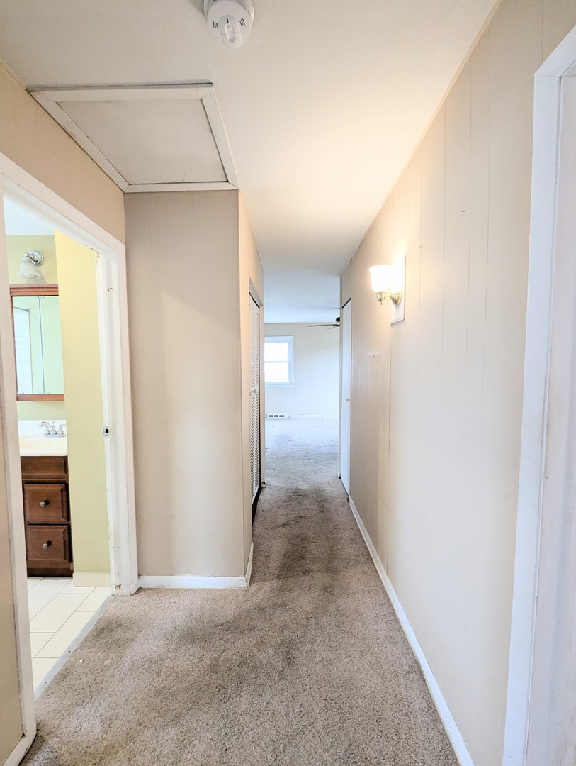 14828 S San Francisco Avenue, Posen, IL 60469