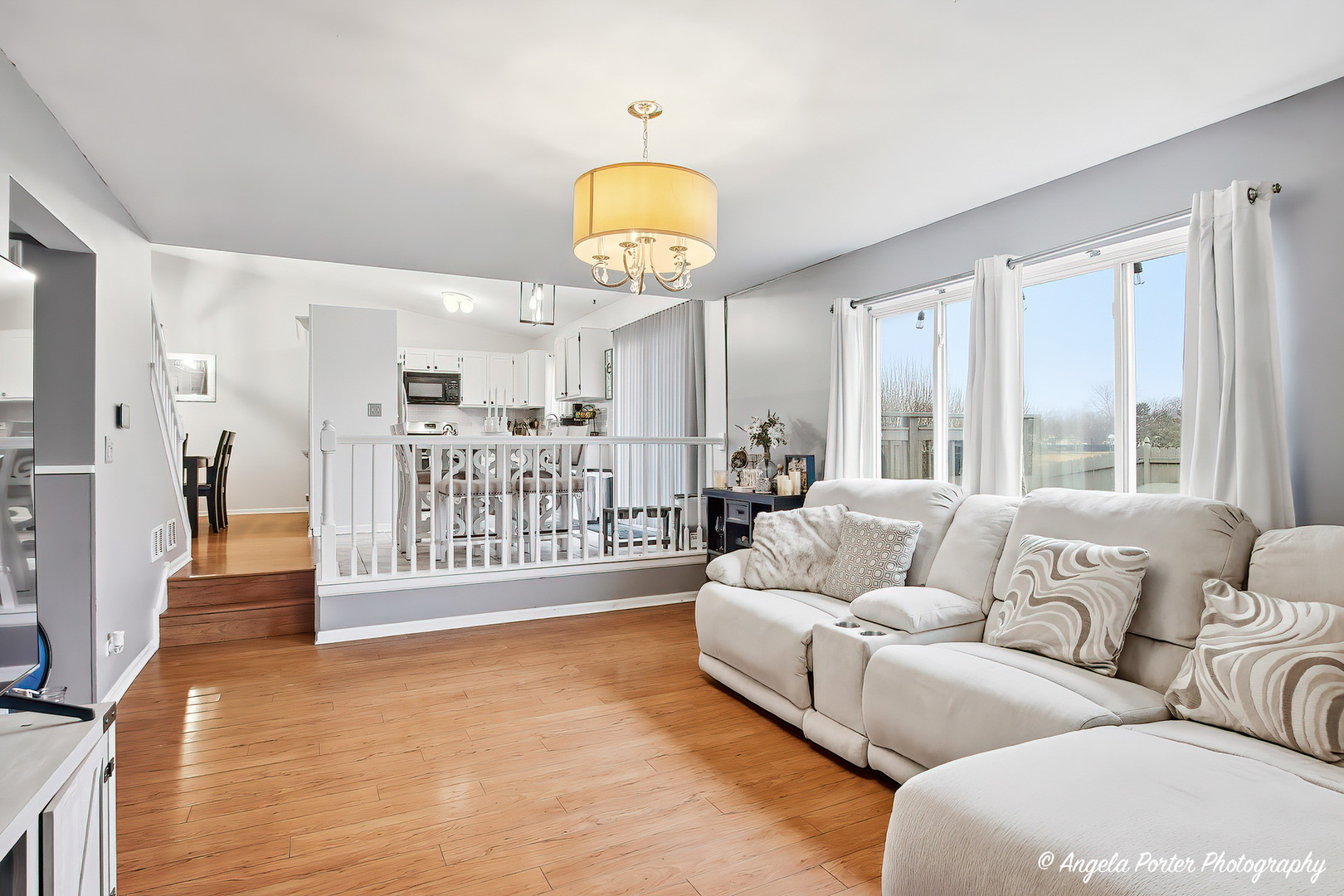 2366 Scott Court, Round Lake Beach, IL 60073