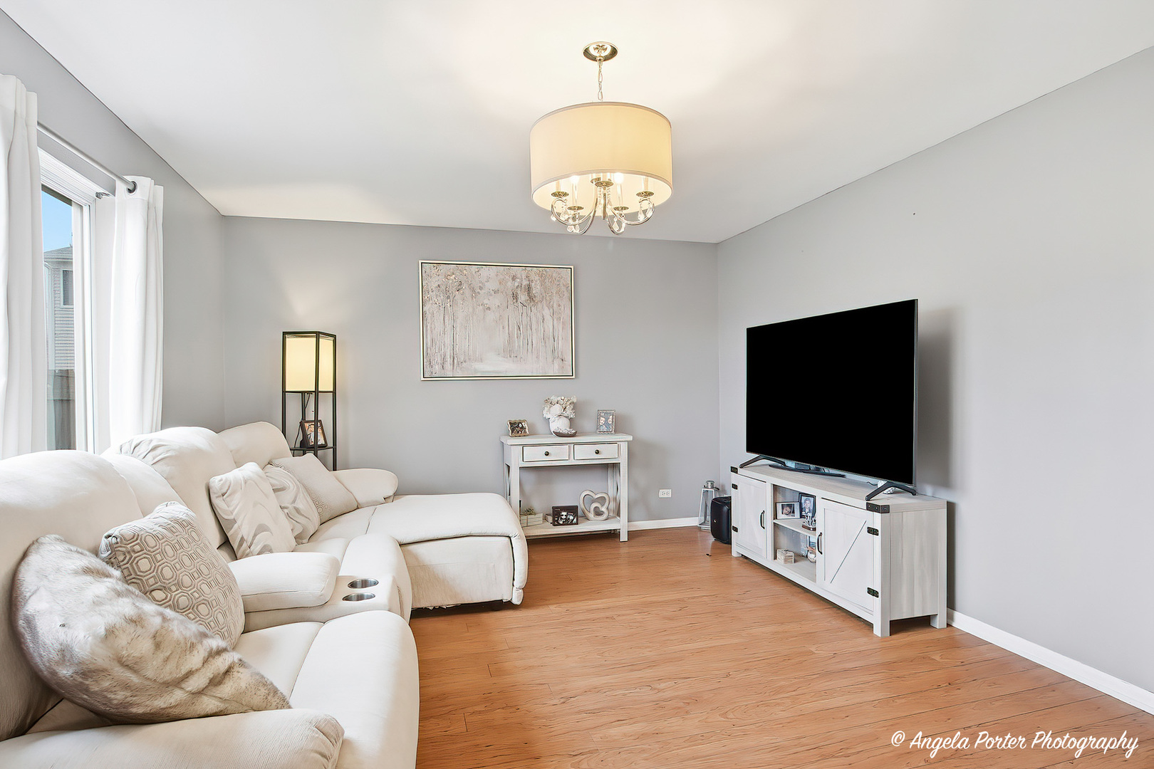 2366 Scott Court, Round Lake Beach, IL 60073