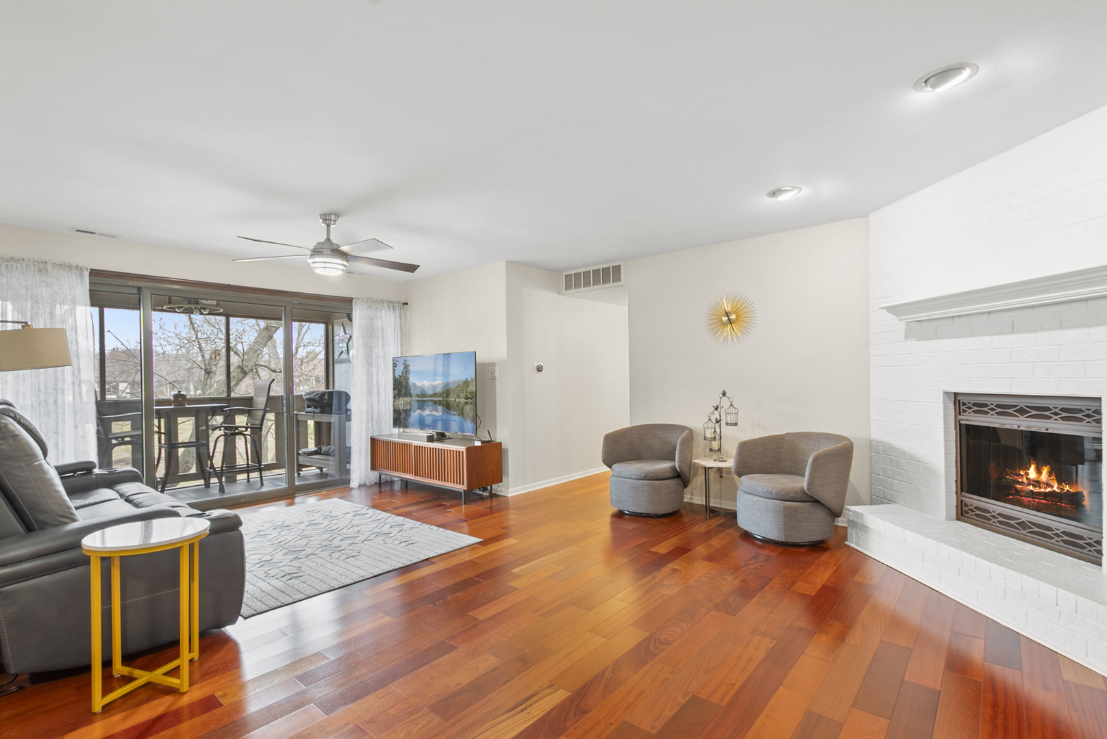 13159 S Westview Drive #2B, Palos Heights, IL 60463