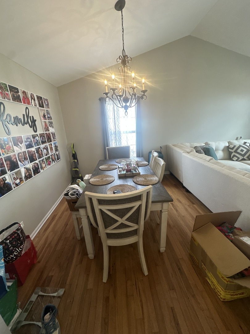 2009 ASHBROOK Court, Plainfield, IL 60586