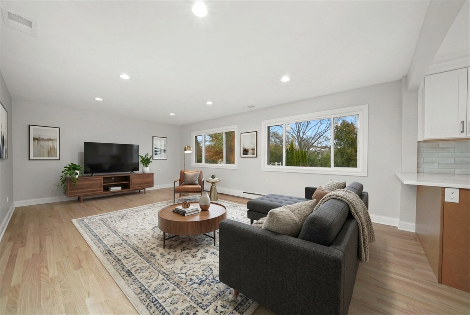 7925 William Drive, Willowbrook, IL 60527