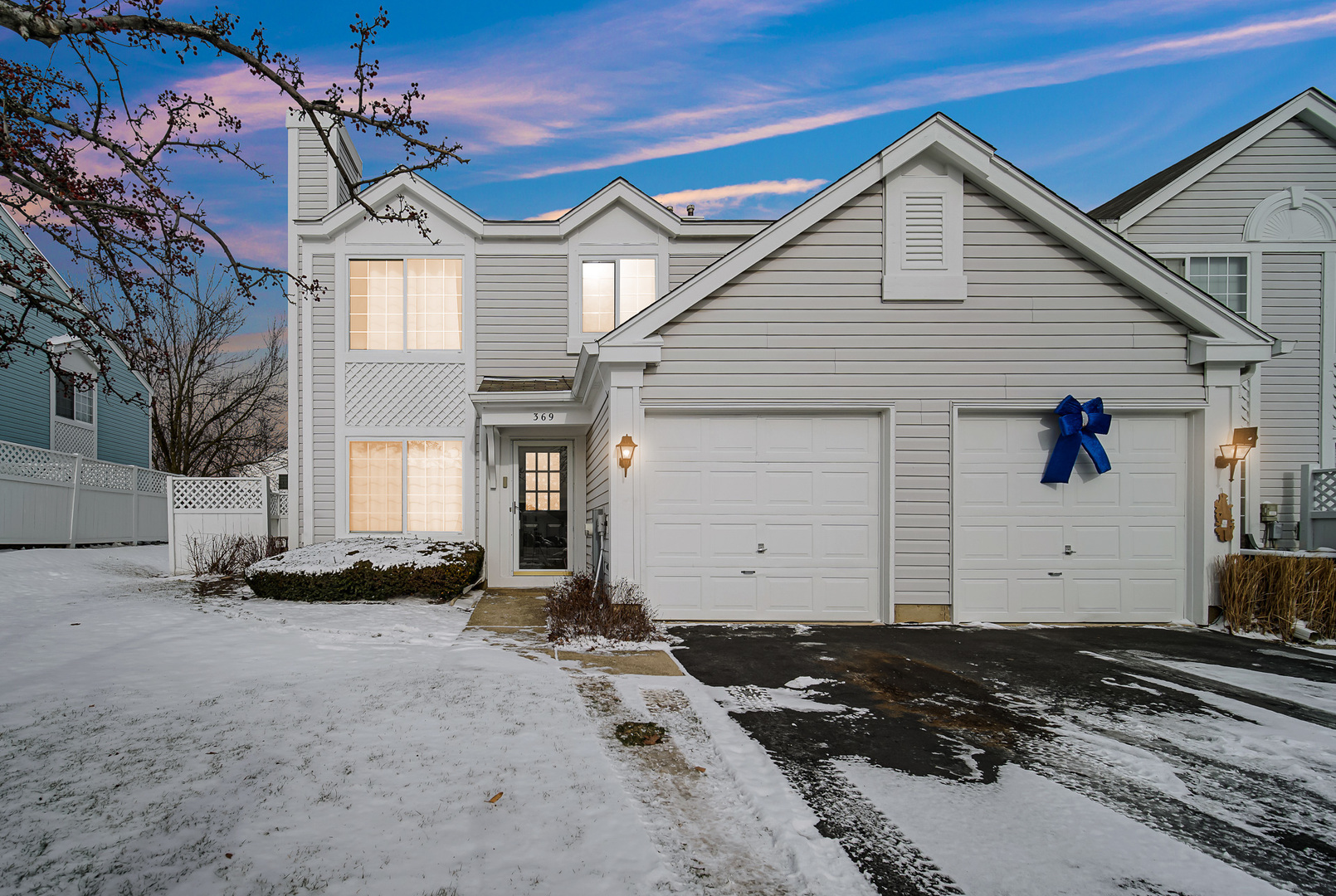 369 Gregory Street, Aurora, IL 60504