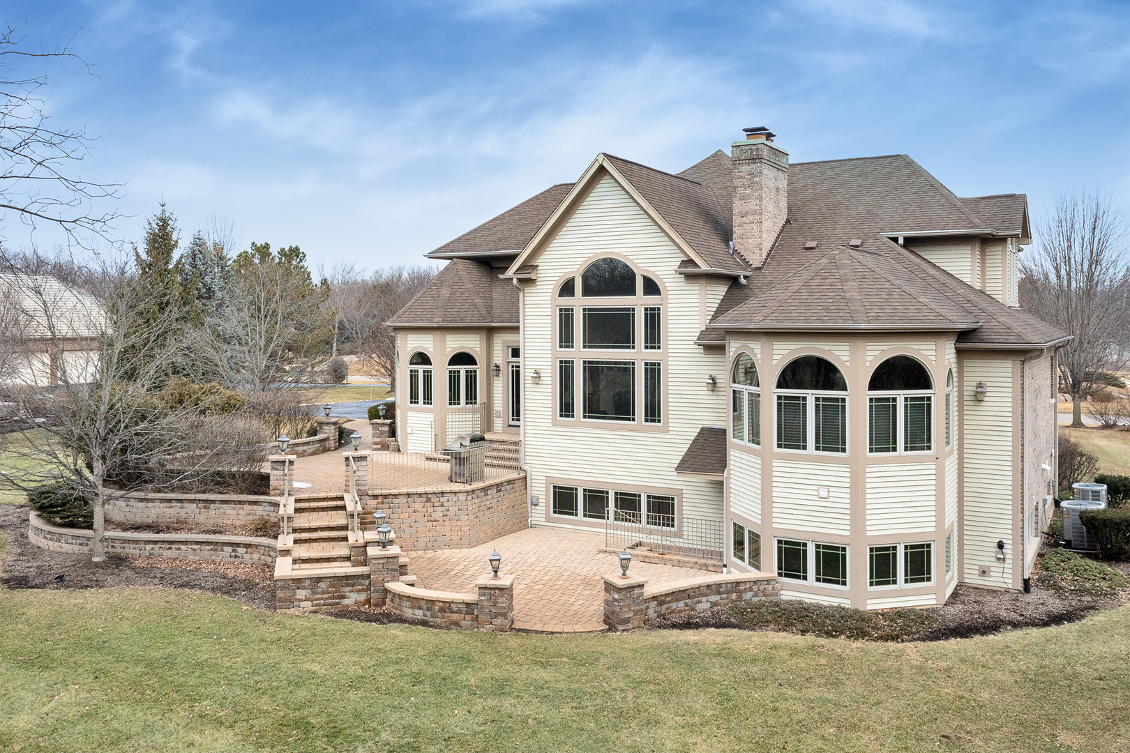 10 Carnoustie Lane, Inverness, IL 60067