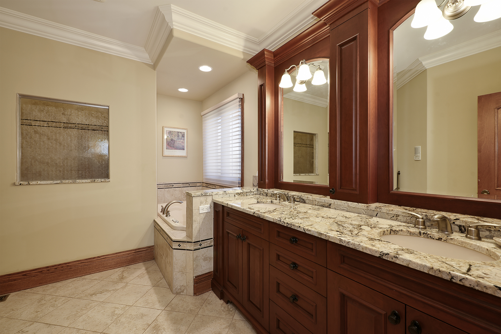 10 Carnoustie Lane, Inverness, IL 60067