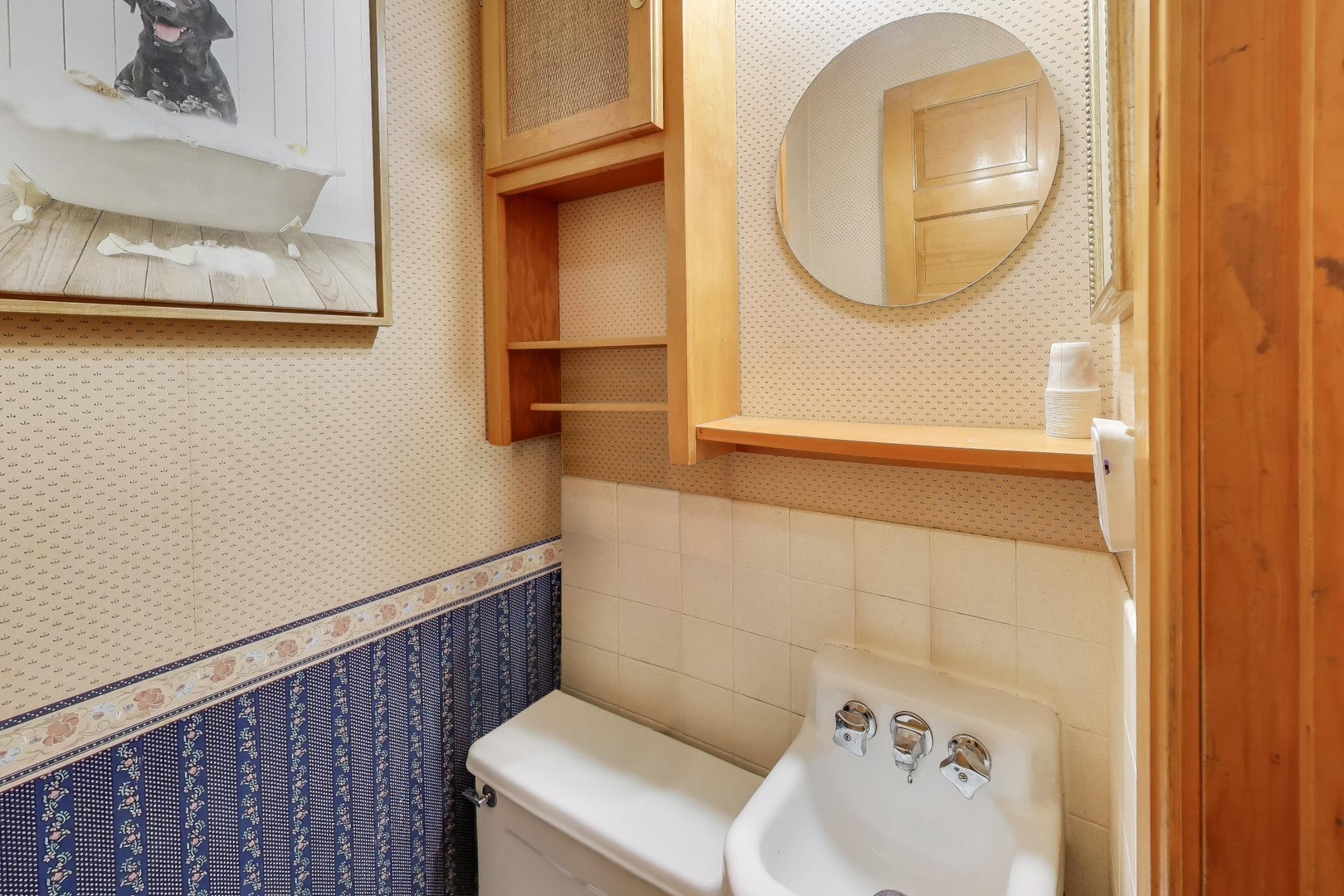 212 E Elm Avenue, La Grange, IL 60525