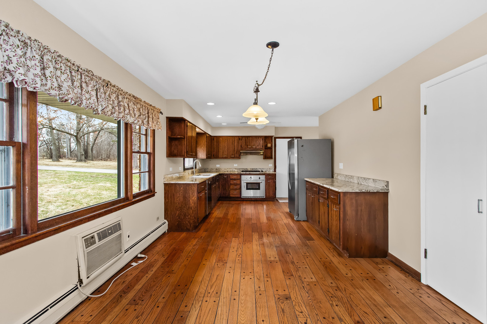 Lake Zurich, IL 60047