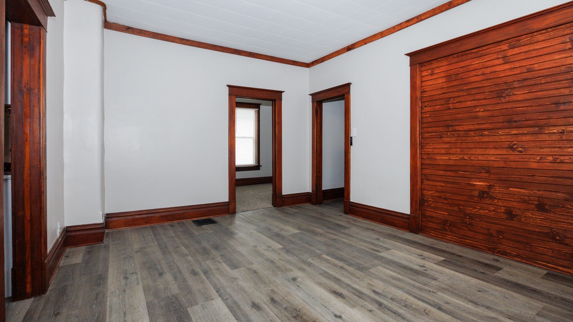 907 E Madison Street, Pontiac, IL 61764