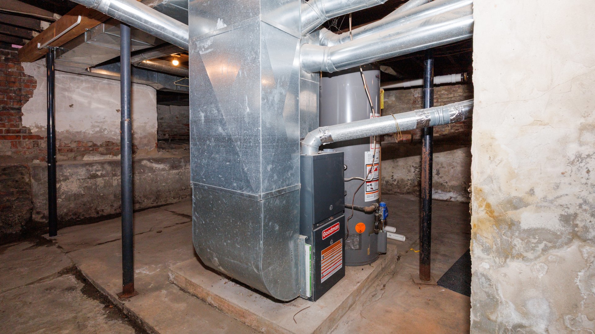 907 E Madison Street, Pontiac, IL 61764