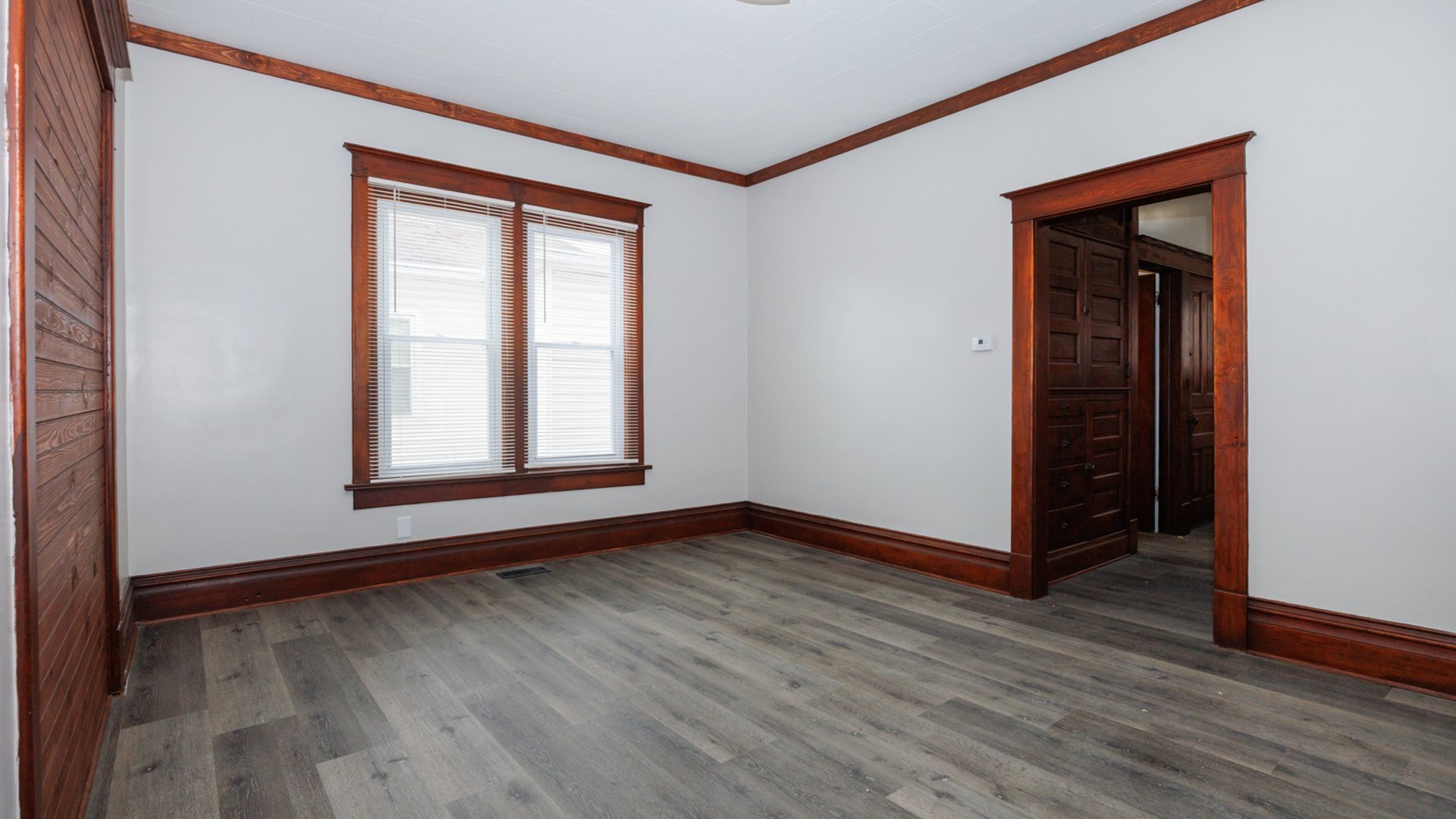 907 E Madison Street, Pontiac, IL 61764