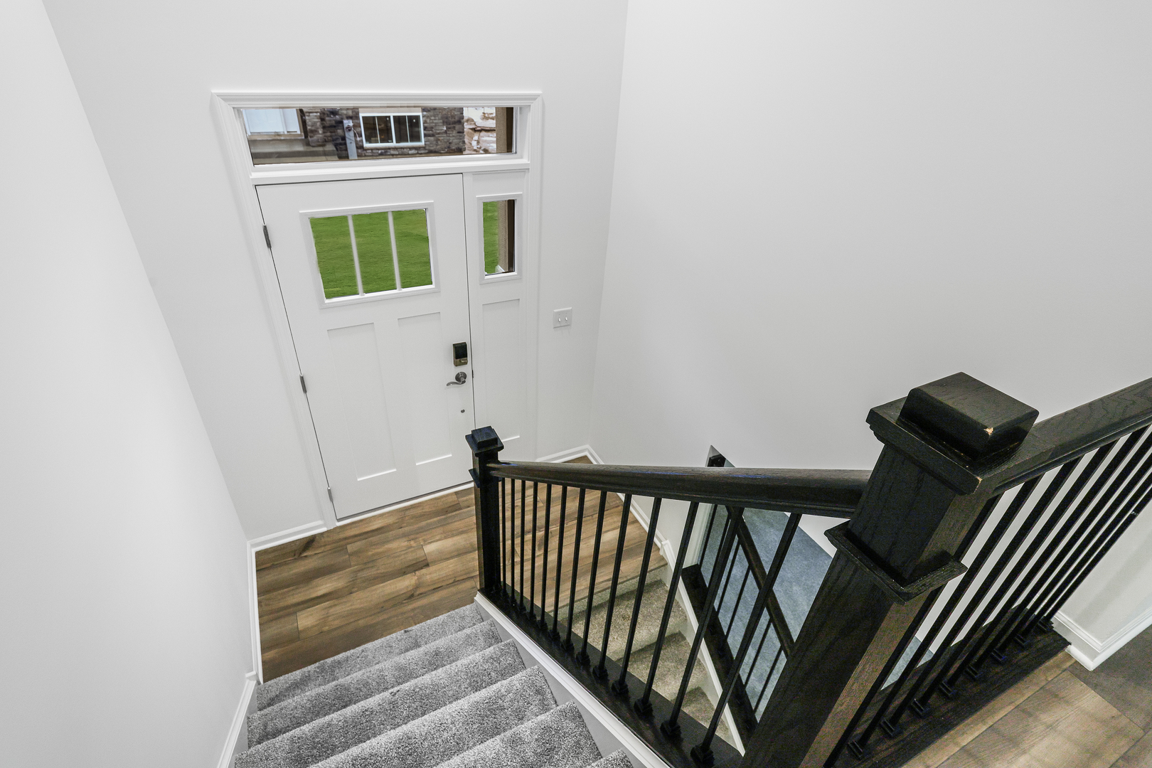 414 Red Oak Circle, Volo, IL 60020