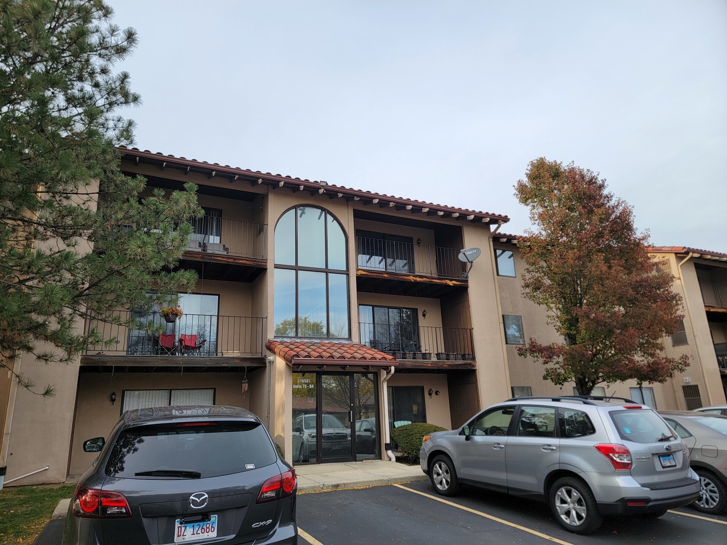 21W581 North Avenue #84, Lombard, IL 60148