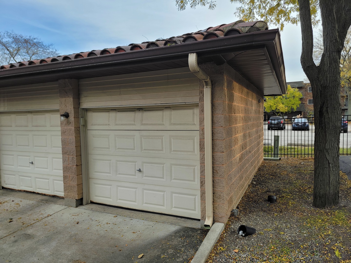 21W581 North Avenue #84, Lombard, IL 60148