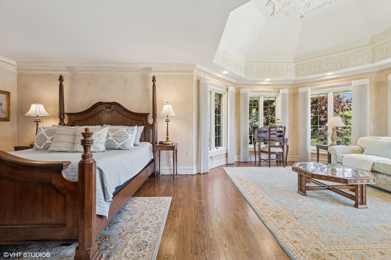 33 Ketterling Court, North Barrington, IL 60010