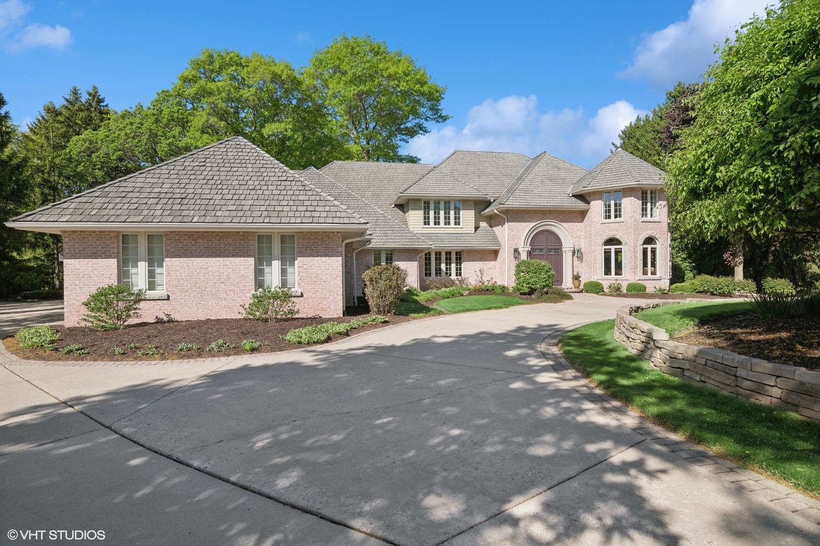 33 Ketterling Court, North Barrington, IL 60010