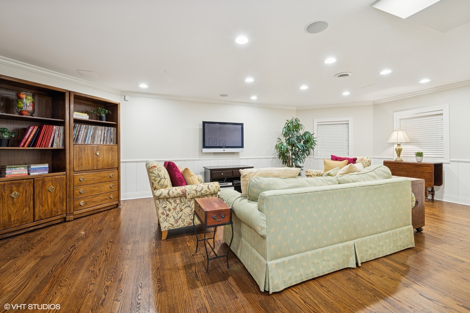 33 Ketterling Court, North Barrington, IL 60010