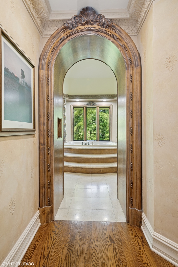 33 Ketterling Court, North Barrington, IL 60010