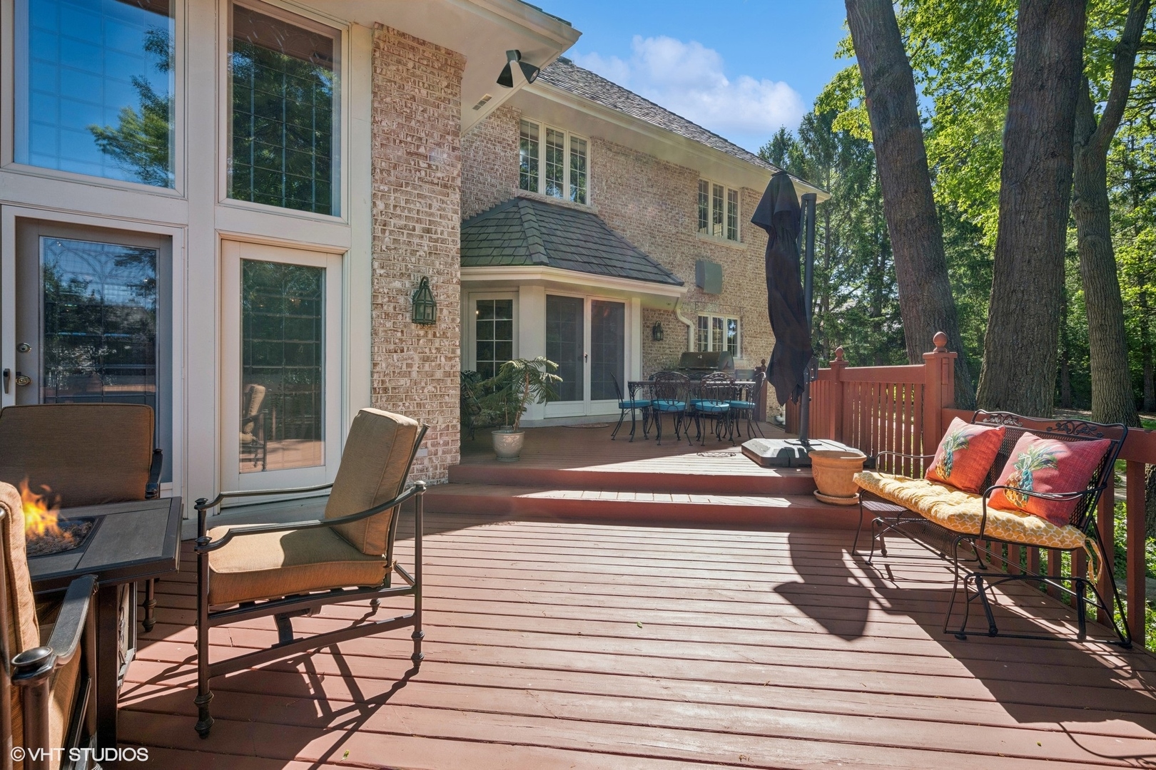 33 Ketterling Court, North Barrington, IL 60010