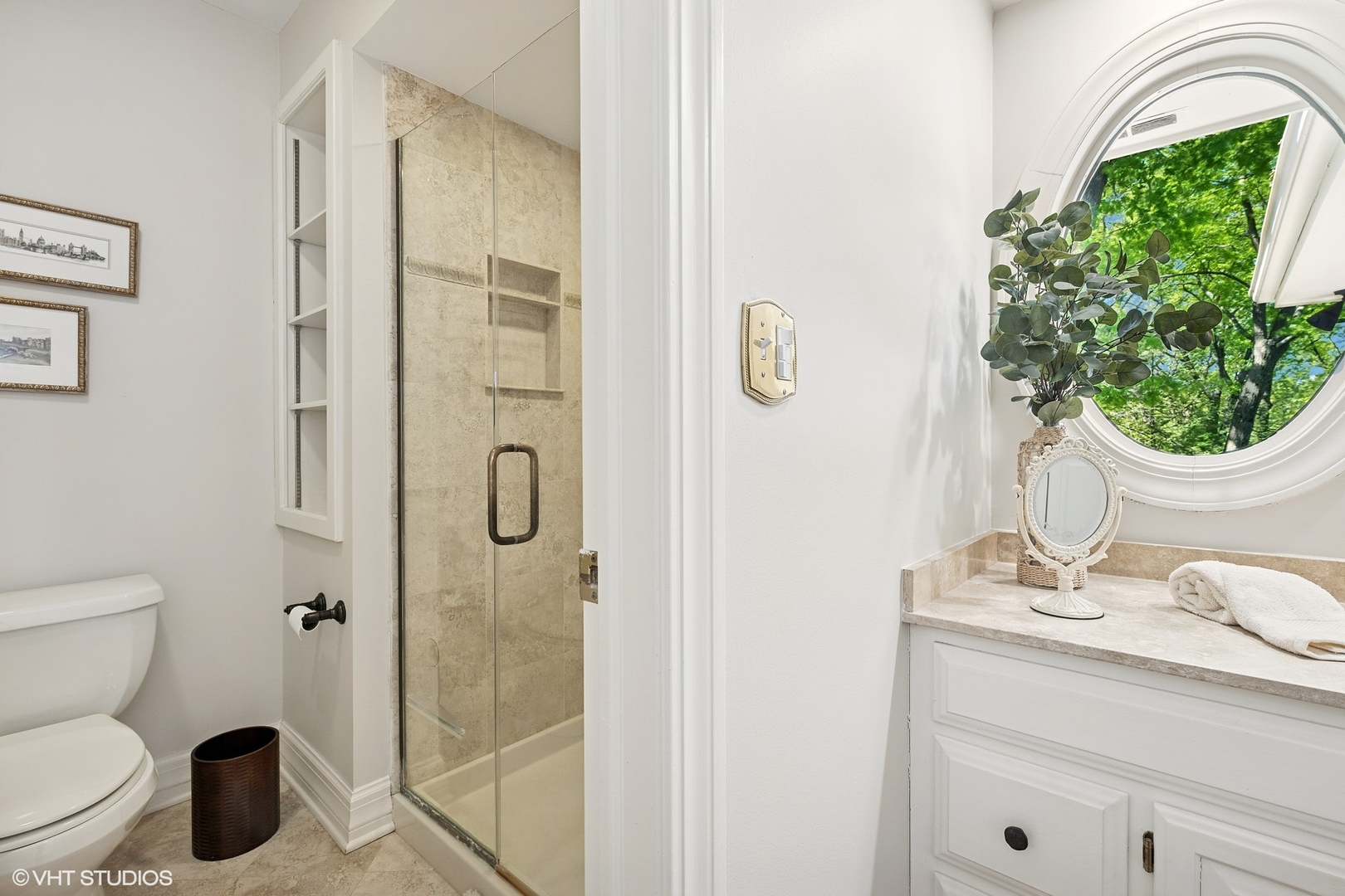 33 Ketterling Court, North Barrington, IL 60010