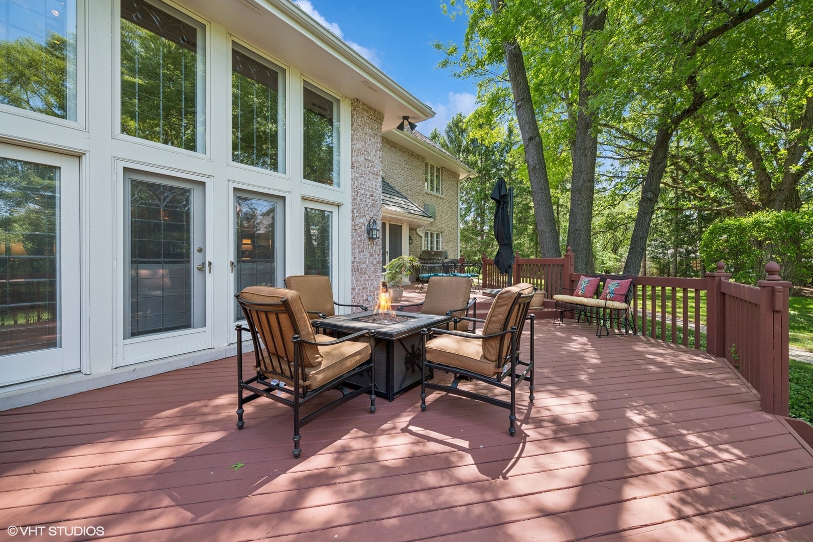 33 Ketterling Court, North Barrington, IL 60010