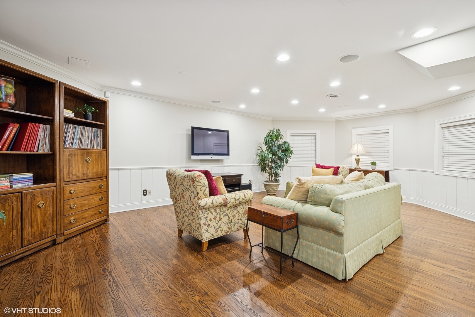 33 Ketterling Court, North Barrington, IL 60010