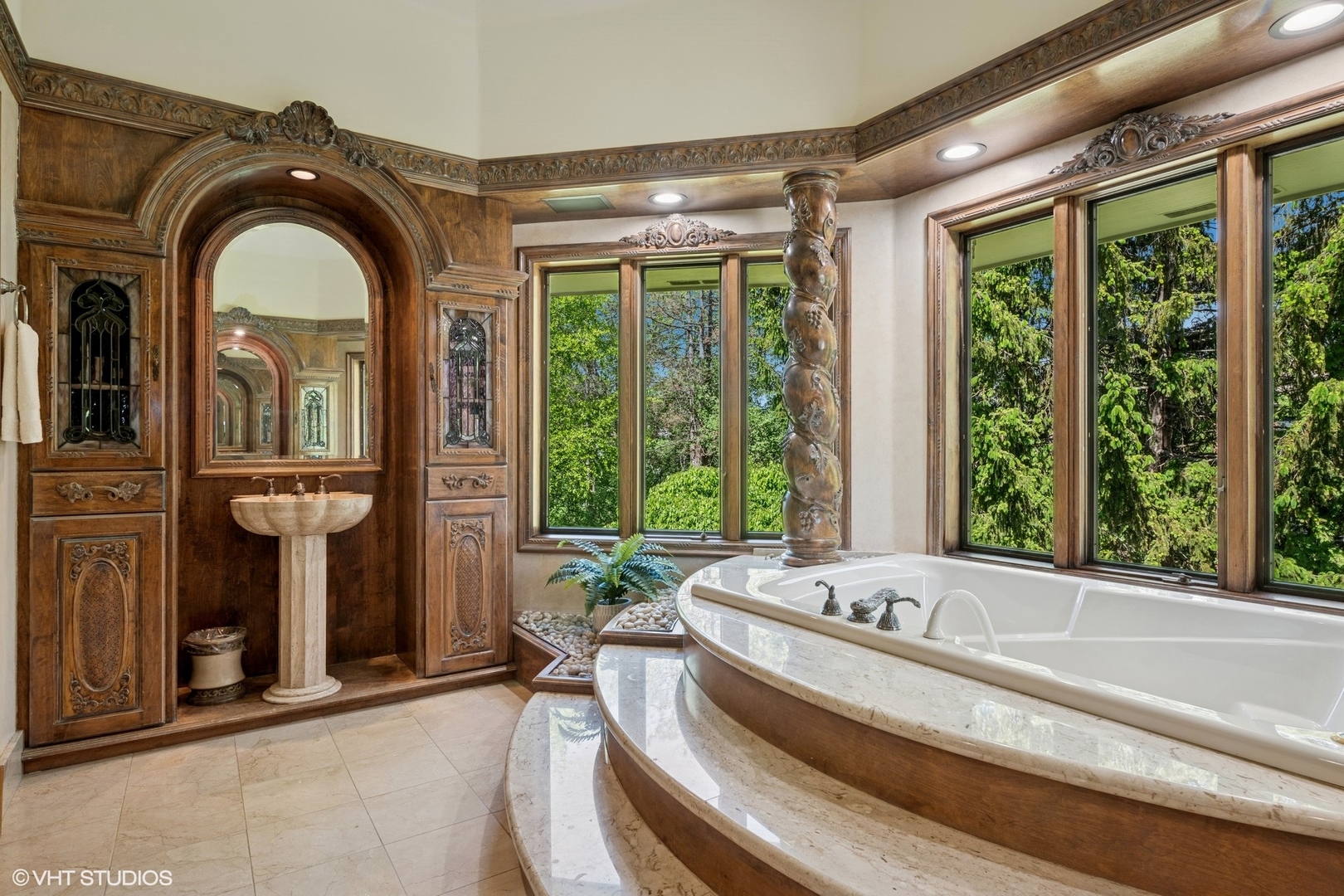 33 Ketterling Court, North Barrington, IL 60010