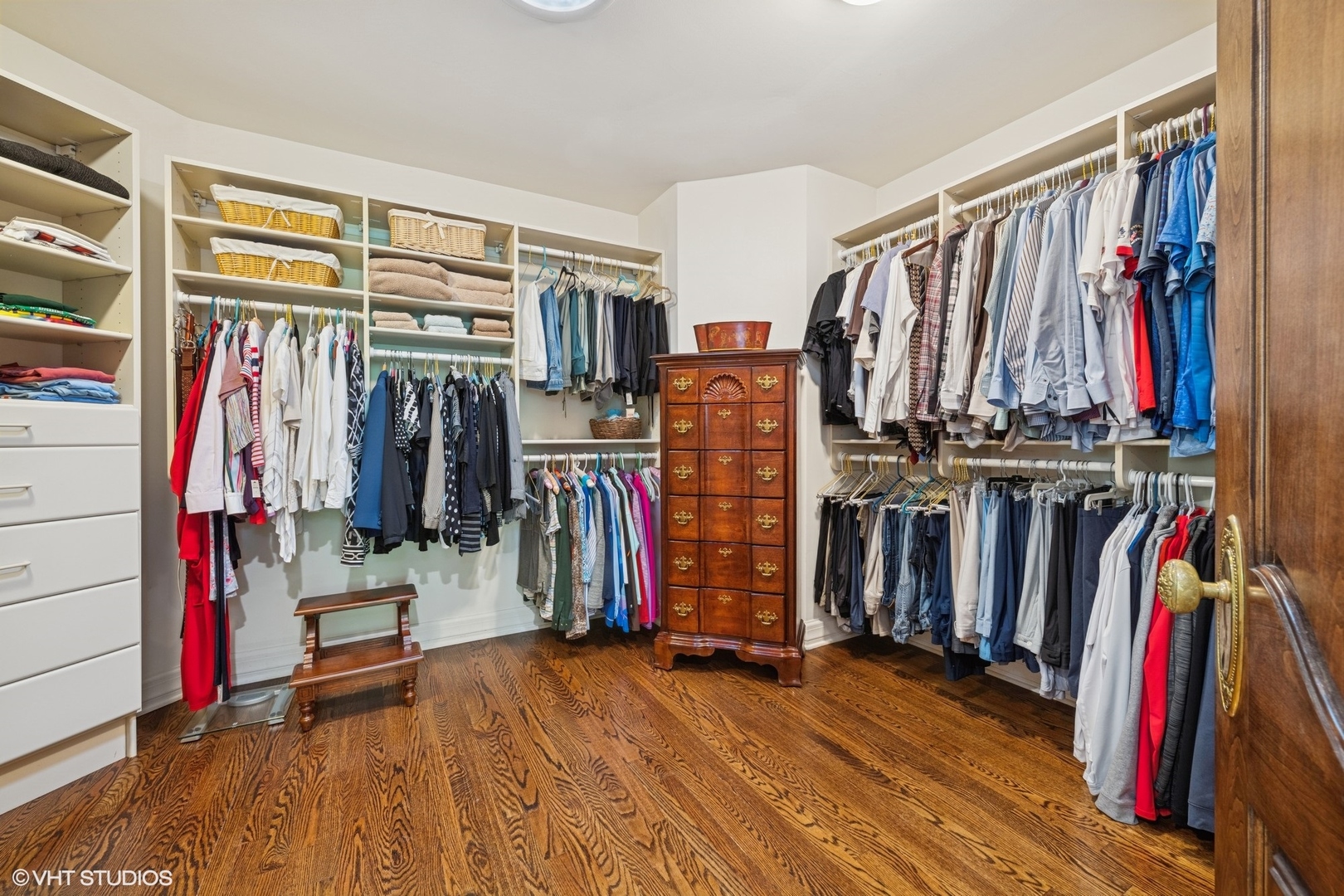 33 Ketterling Court, North Barrington, IL 60010