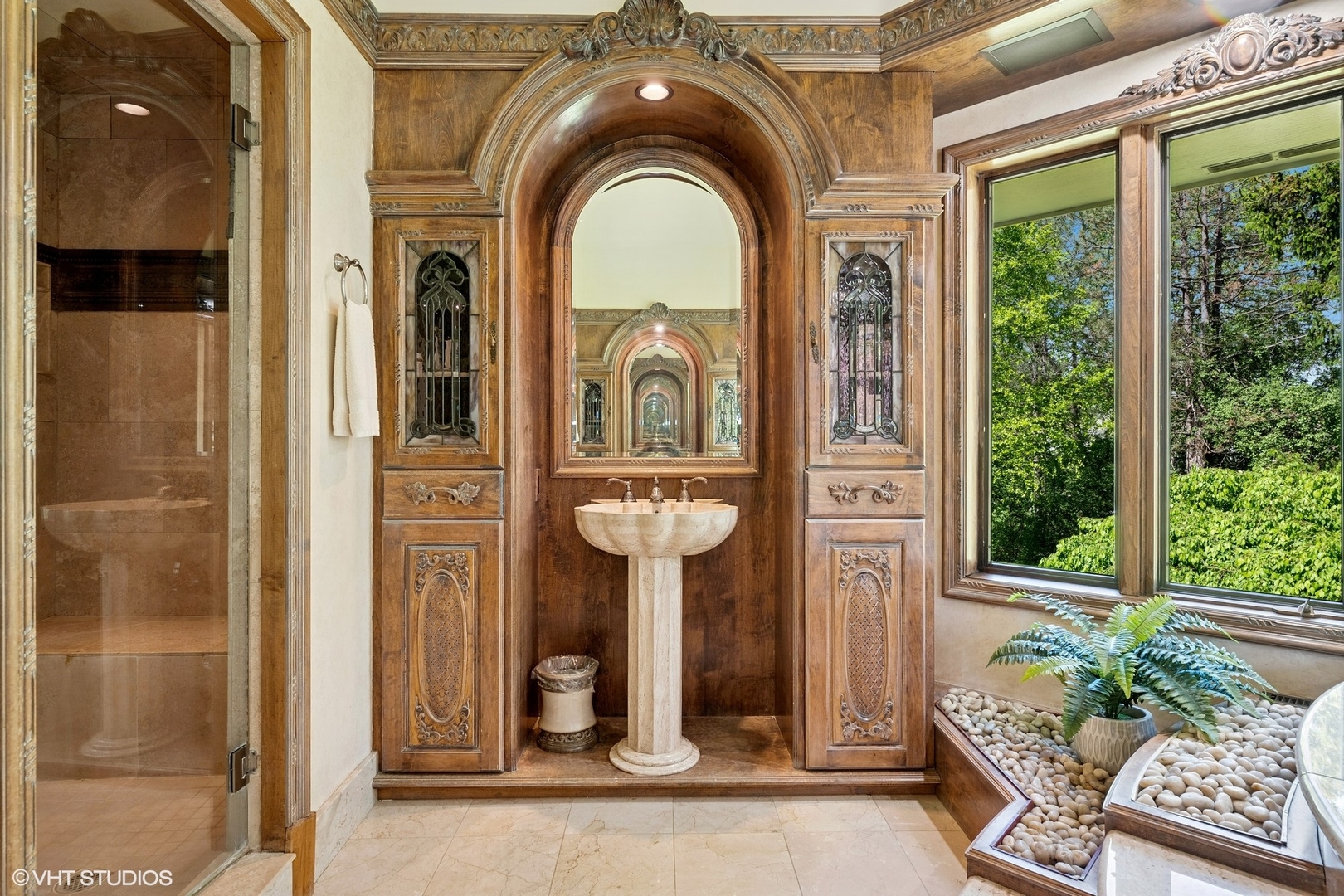 33 Ketterling Court, North Barrington, IL 60010