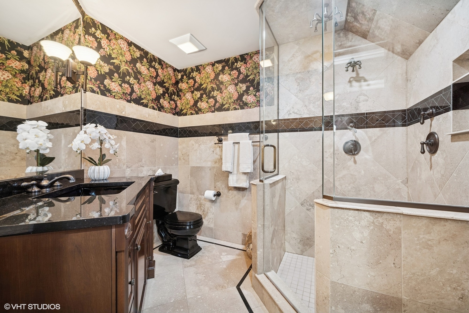 33 Ketterling Court, North Barrington, IL 60010