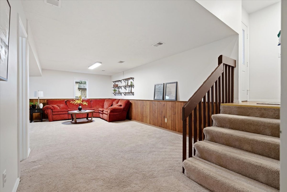 102 Nottingham Chase, Normal, IL 61761