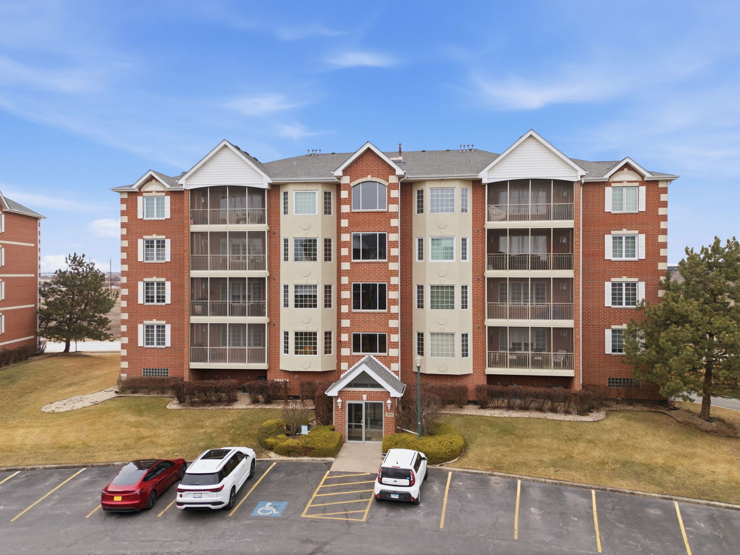 7912 Trinity Circle #2NW, Tinley Park, IL 60487