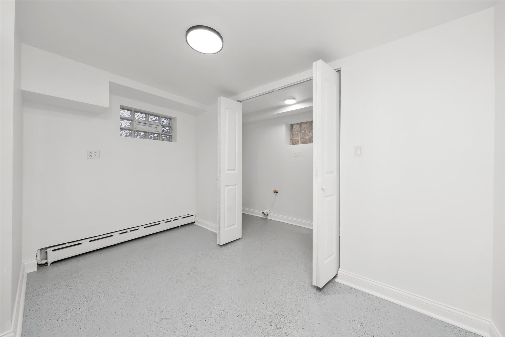 6849 S Keeler Avenue, Chicago, IL 60629