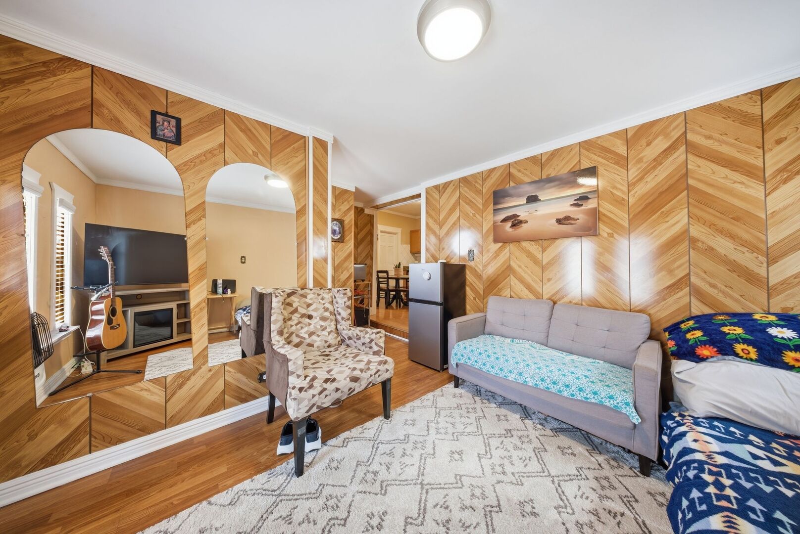 606 N 8th Avenue, Maywood, IL 60153