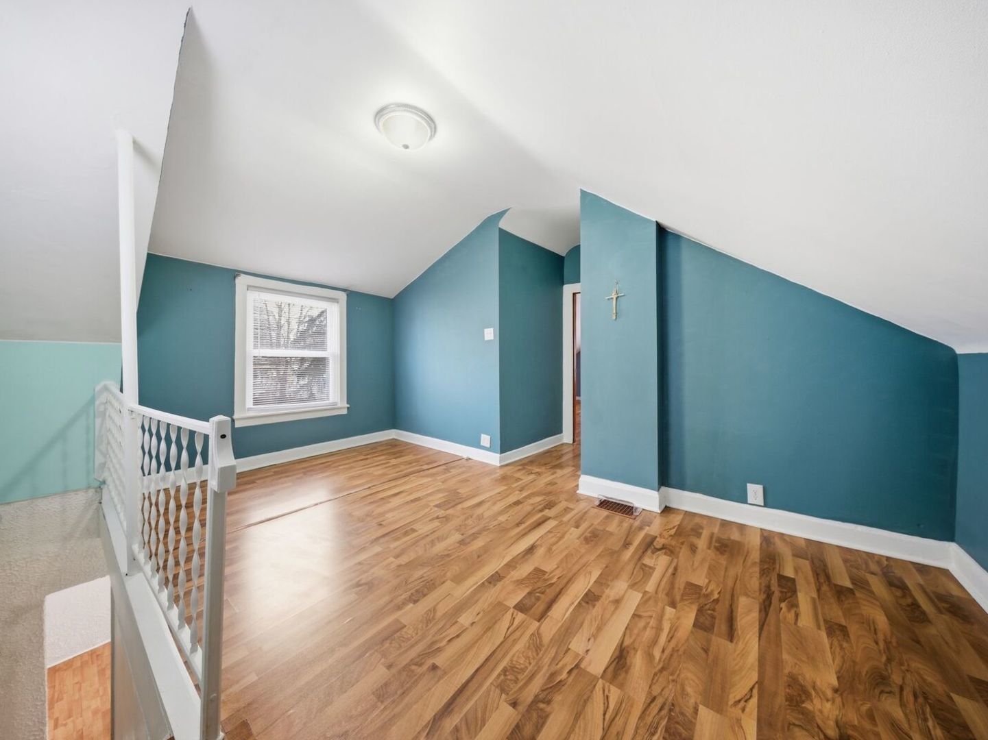 606 N 8th Avenue, Maywood, IL 60153