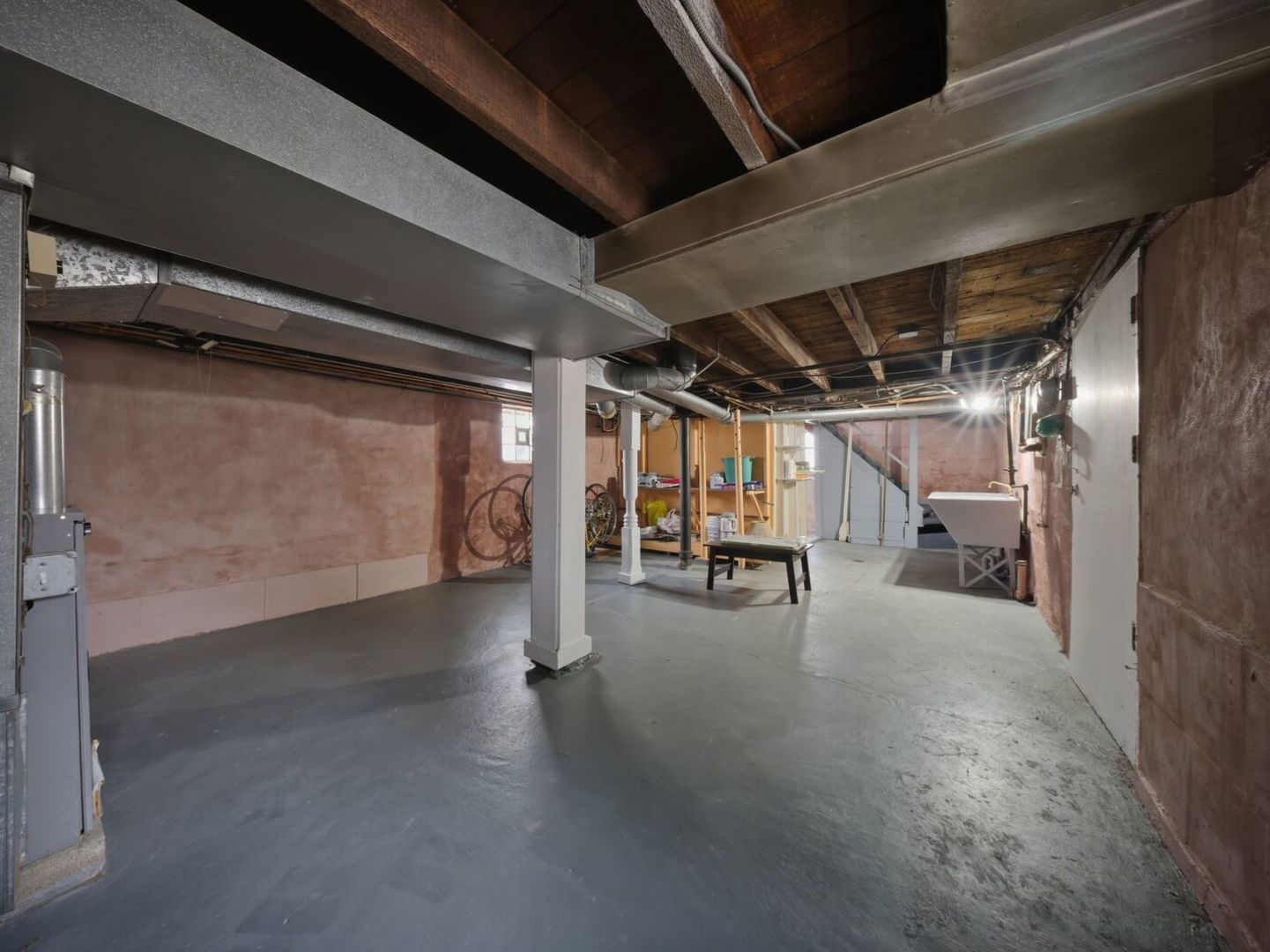 606 N 8th Avenue, Maywood, IL 60153