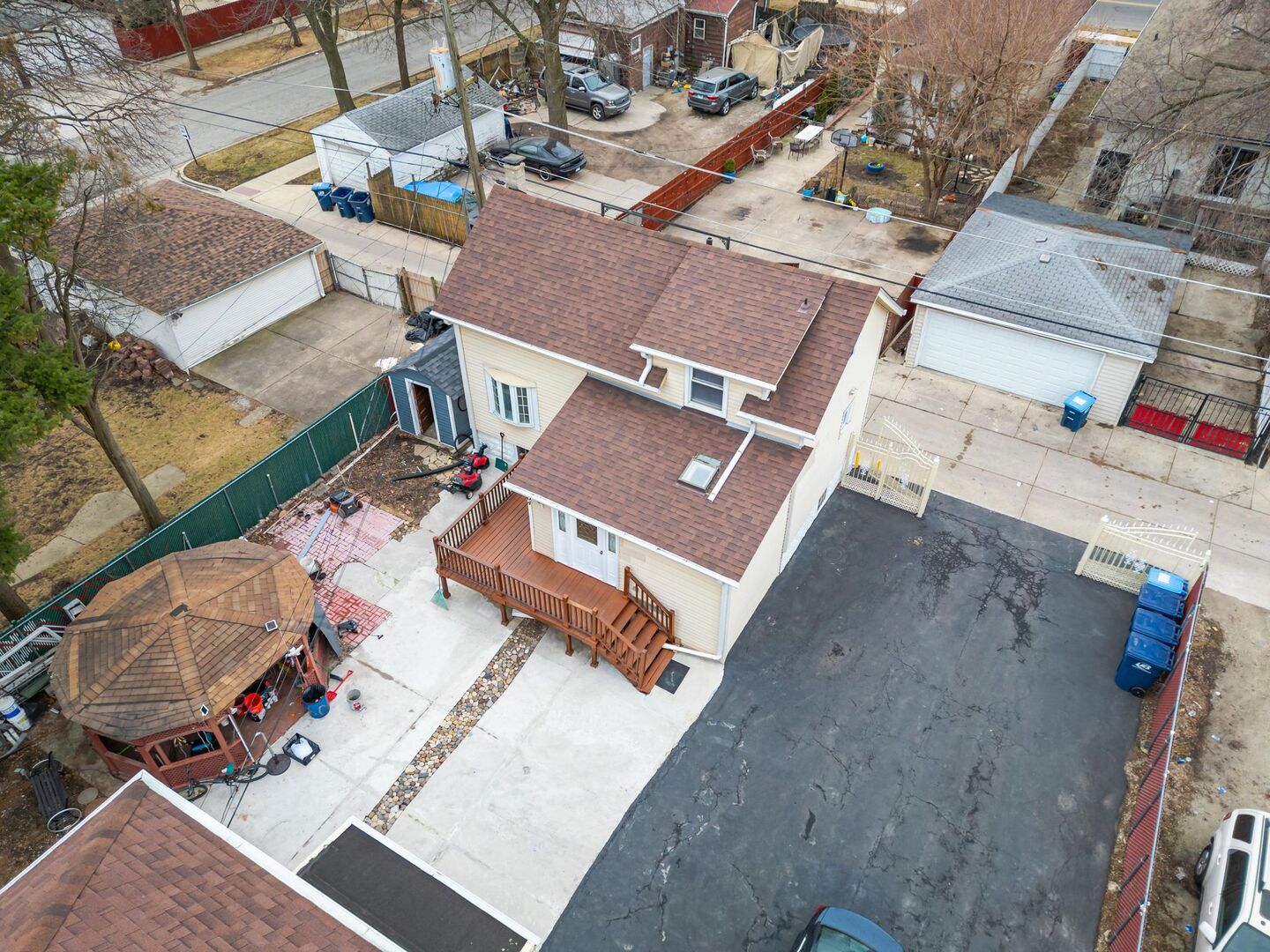 606 N 8th Avenue, Maywood, IL 60153