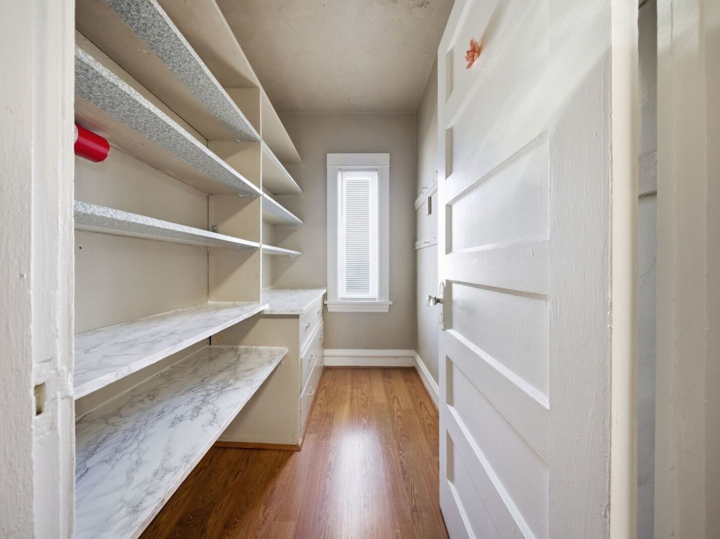 606 N 8th Avenue, Maywood, IL 60153