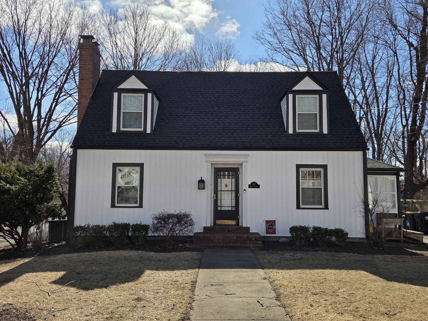 907 W Hovey Avenue, Normal, IL 61761