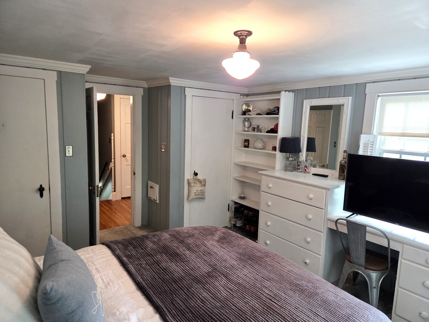 907 W Hovey Avenue, Normal, IL 61761